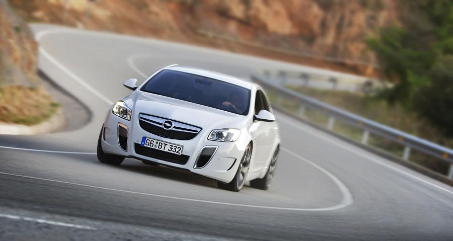  Opel Insignia OPC 2009 года  (фото 36 из 57)